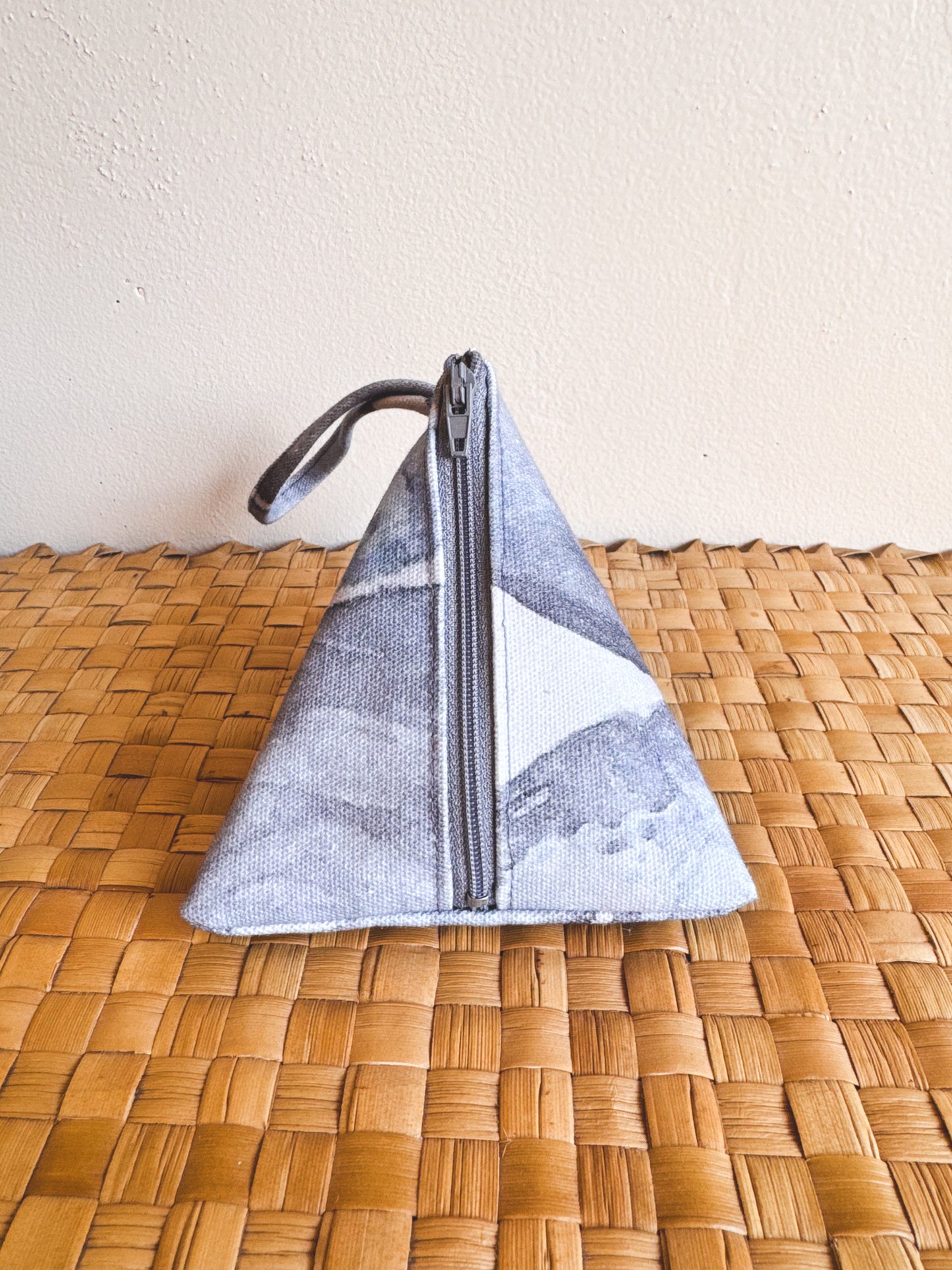 Mauna Pouch